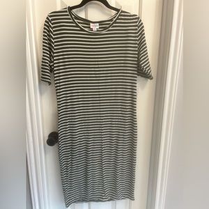 Lularoe Julia Dress - Size Latge